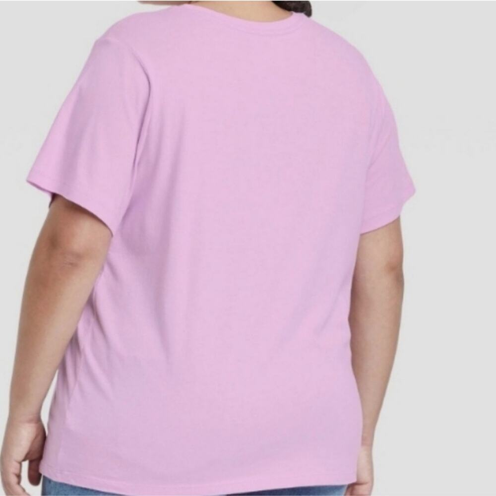 Women's Plus Size Short Sleeve Graphic T-Shirt NWT Ava & Viv Lavender‎ 2X - Picture 2 of 3